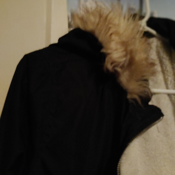 Ladies lightweight black bomber jacket - Picture 3 of 3